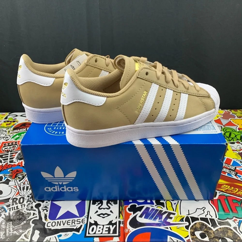 Adidas Superstar Desert Tan Sneakers Women’s Various Sizes - Picture 2 of 12
